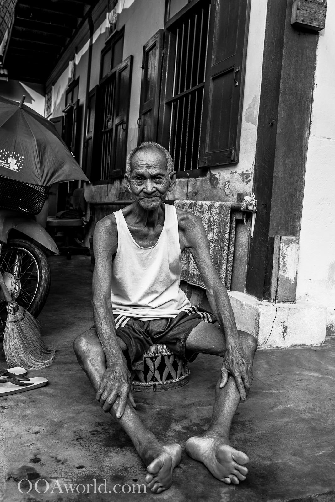 Luang Prabang Photography Man Laos Photo Ooaworld
