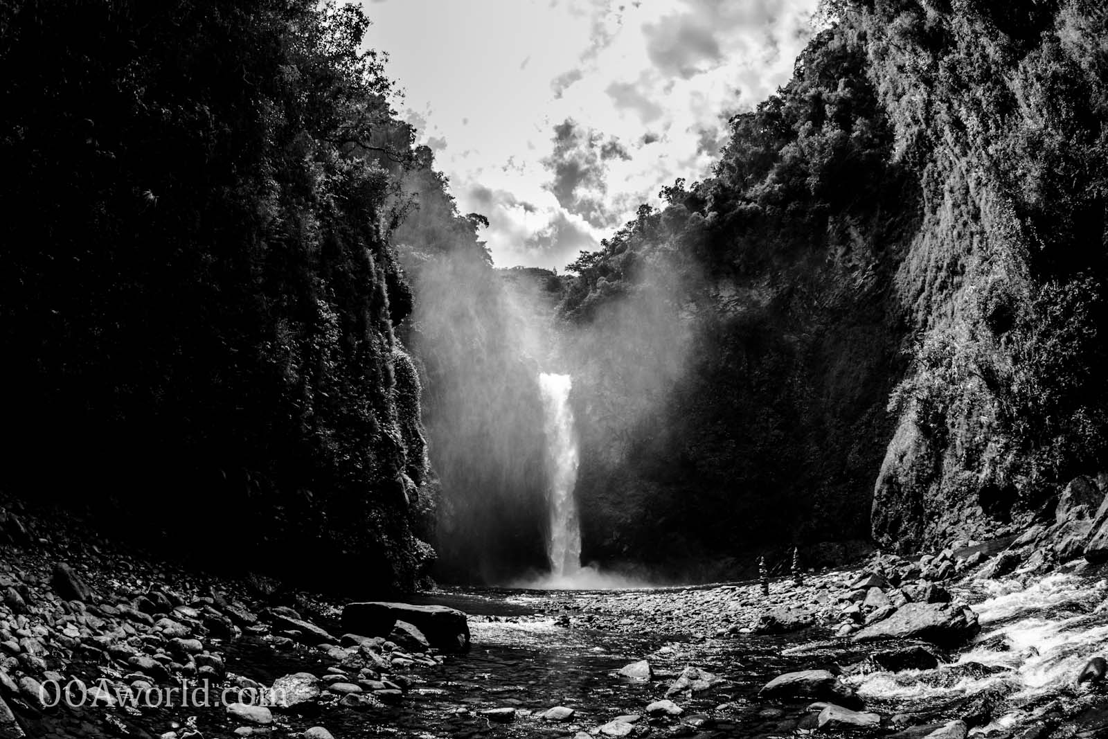 Waterfall Batad Hike Philippines Photo Ooaworld