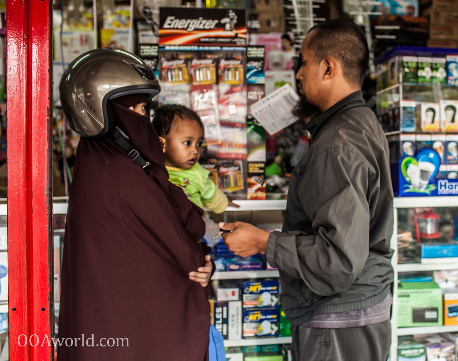 Photo Family Burqa Indonesia Ooaworld