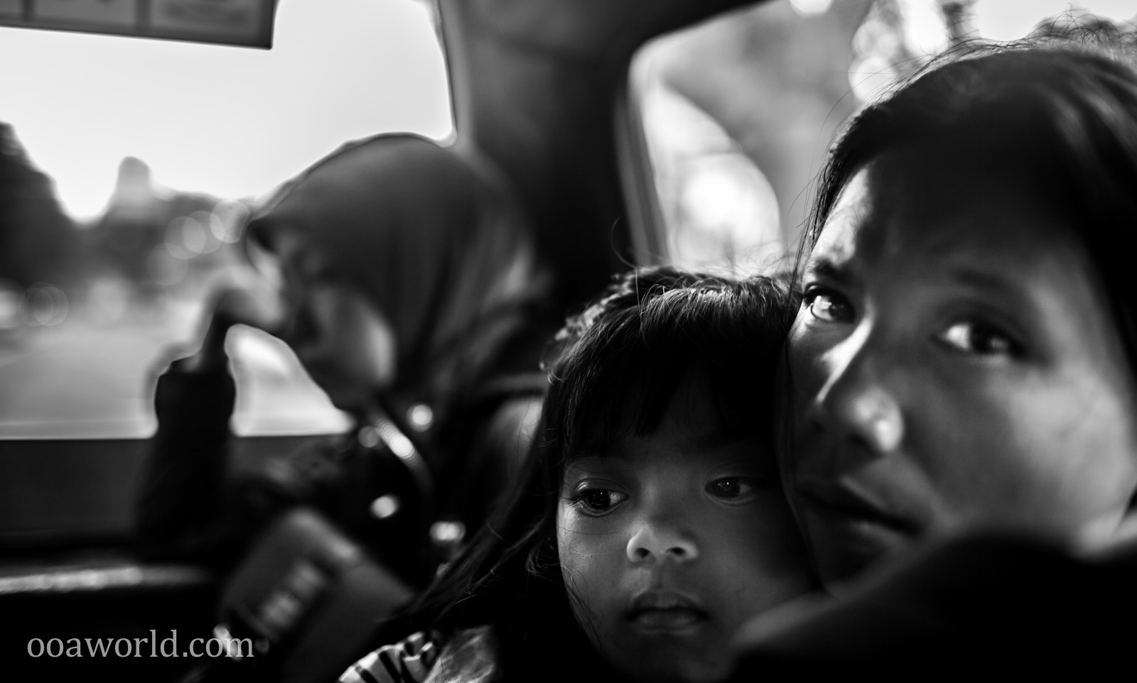 Mother Love Bandung Indonesia Photo Ooaworld