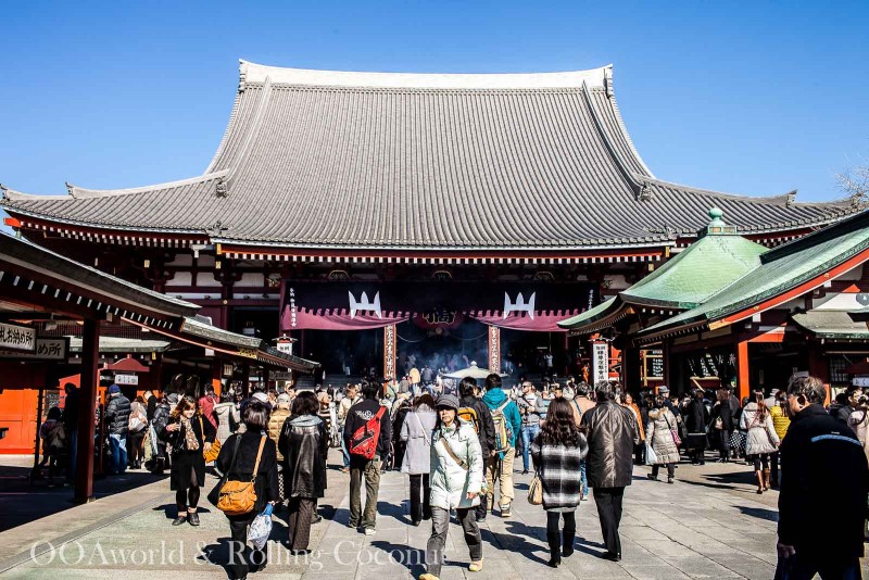 Things To Do in Tokyo on a Budget Senso-ji Temple Tokyo Photo Ooaworld