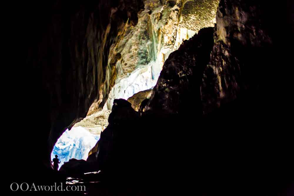 Vang Vieng Cave Laos Photo Ooaworld