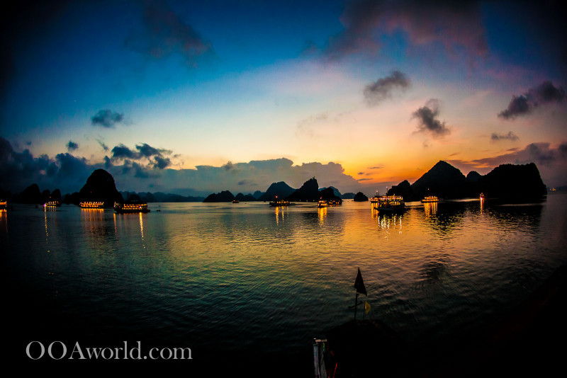 Ha Long Bay Sunset Vietnam Photo Ooaworld