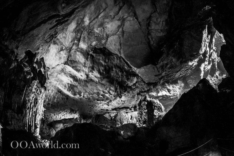 Halong Bay Cave Photo Ooaworld