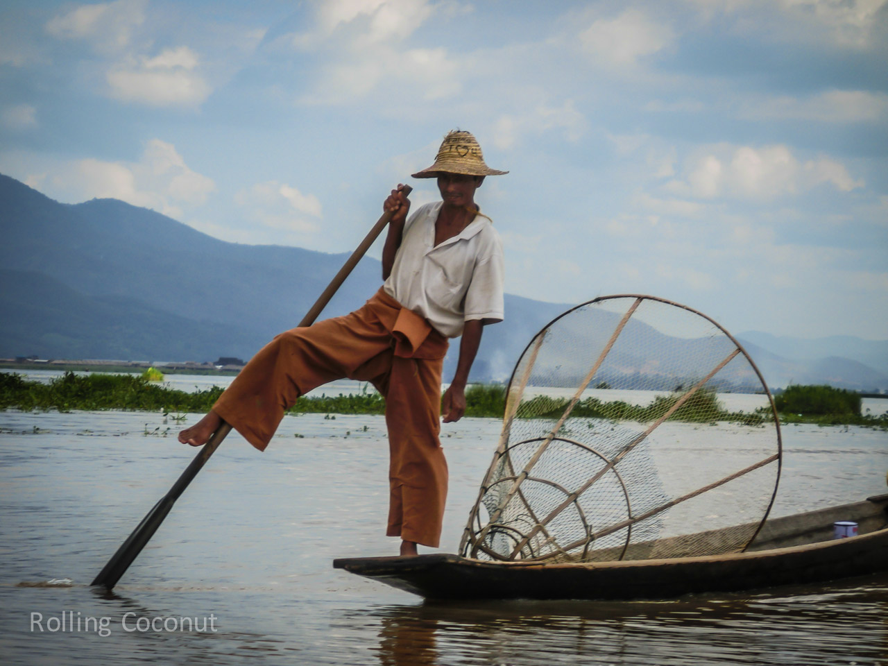 Fisherman Pose Inle Lake Myanmar ooaworld Rolling Coconut Photo Ooaworld