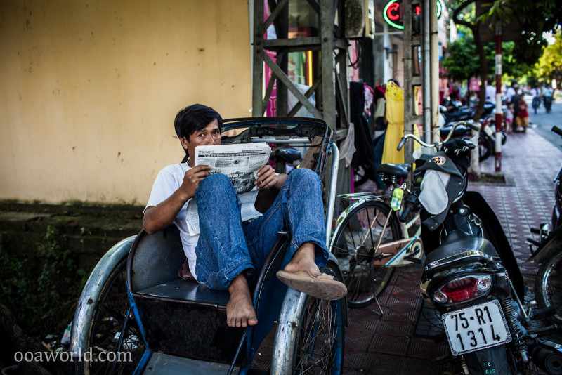 Newspaper Reader Hue Vietnam Photo Ooaworld