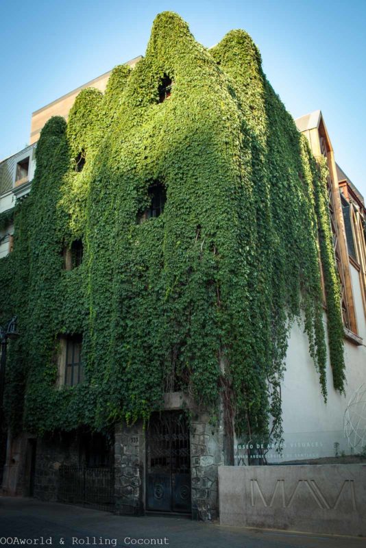 Santiago Lastarria Architecture Green OOAworld Rolling Coconut Travel