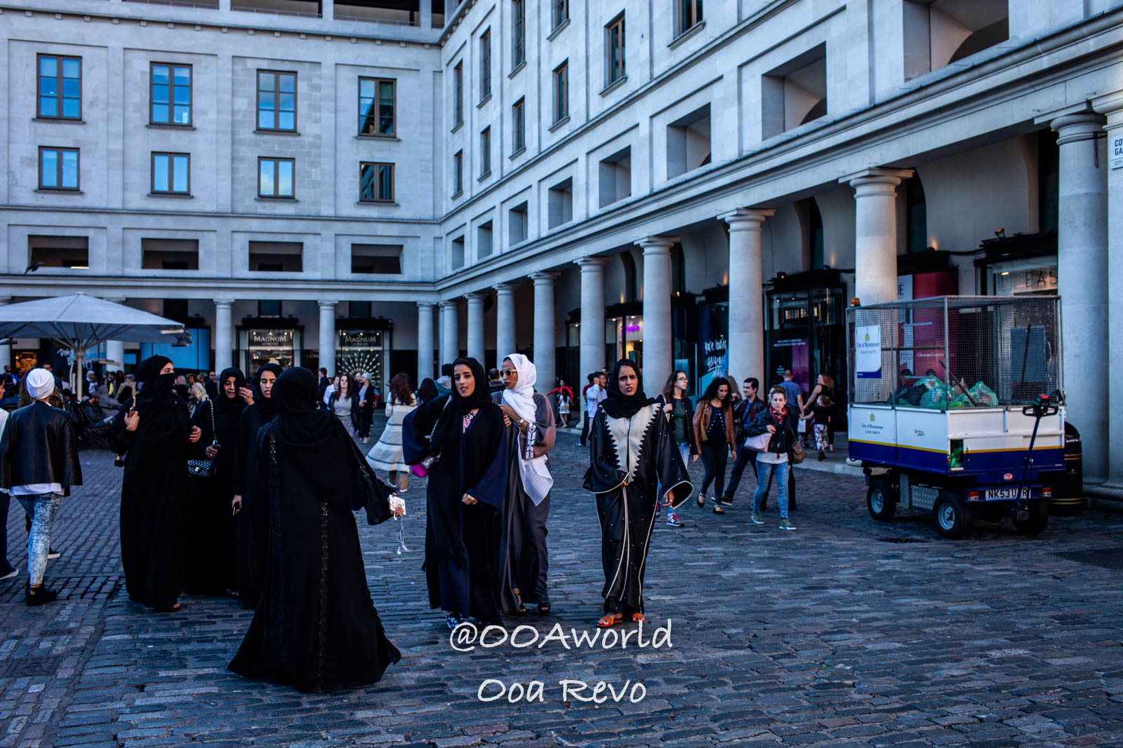Covent Garden Central London London crowd of people in city square architecture Photo OOAworld