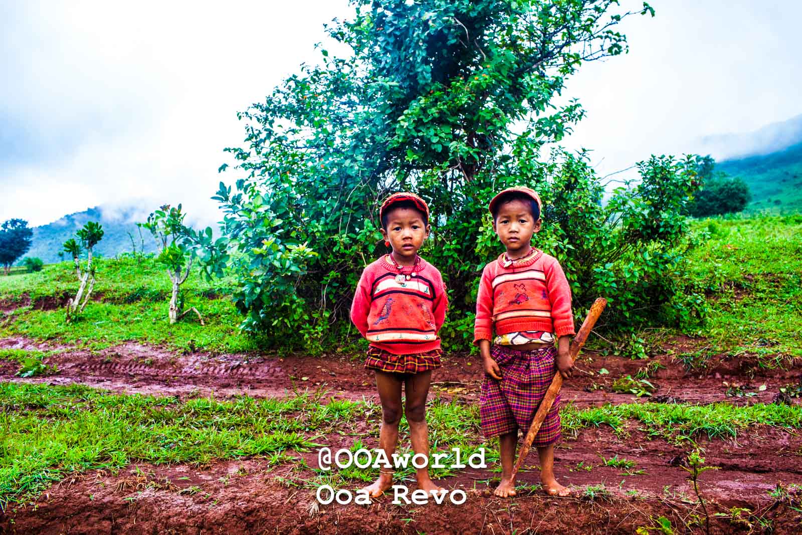 Kalaw Portraits Kalaw Htee Thein children in traditional attire standing outdoors Photo OOAworld