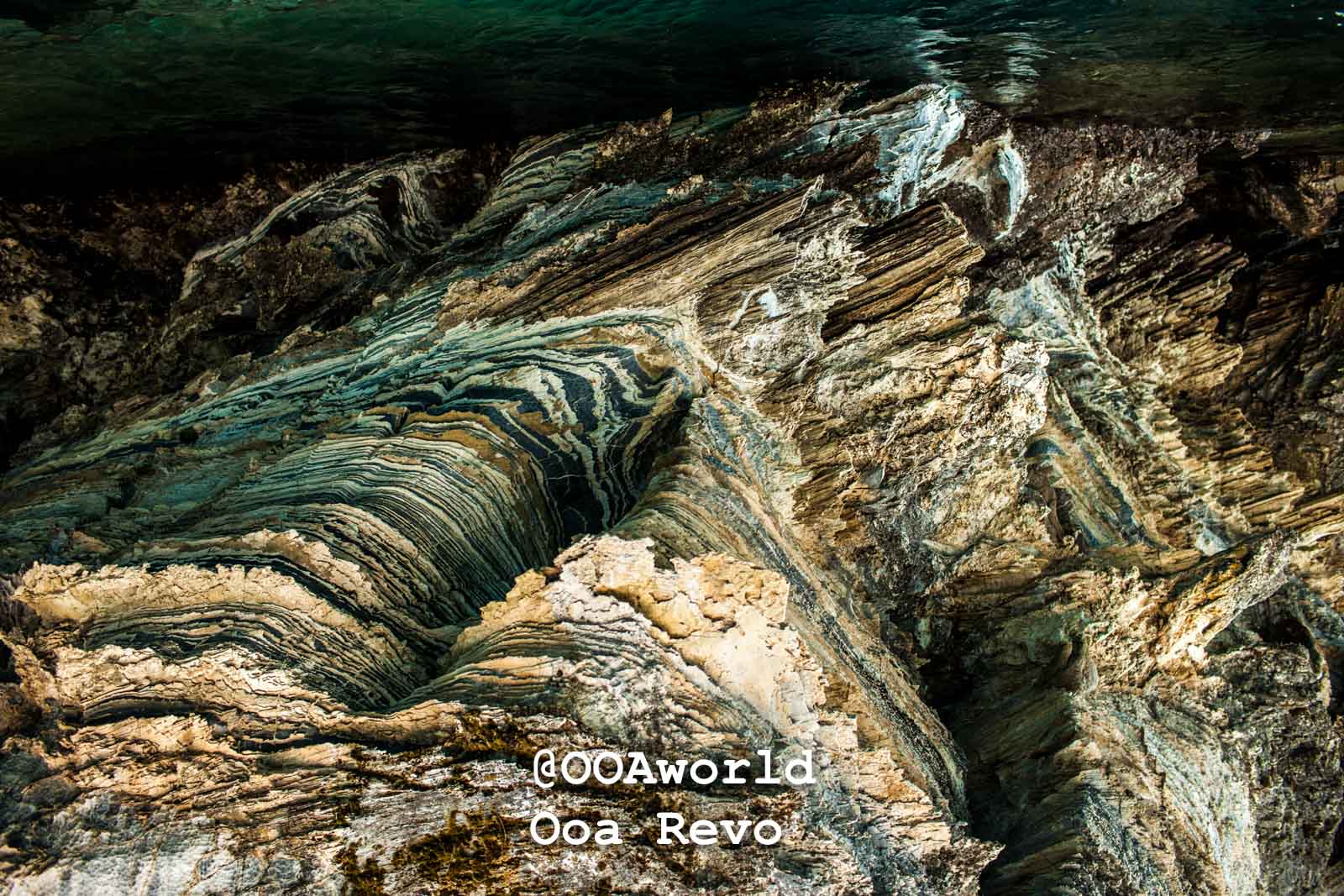 Puerto Rio Tranquilo Textures 1 Puerto Rio Tranquilo OOAworld textured rock formations underwater Photo OOAworld
