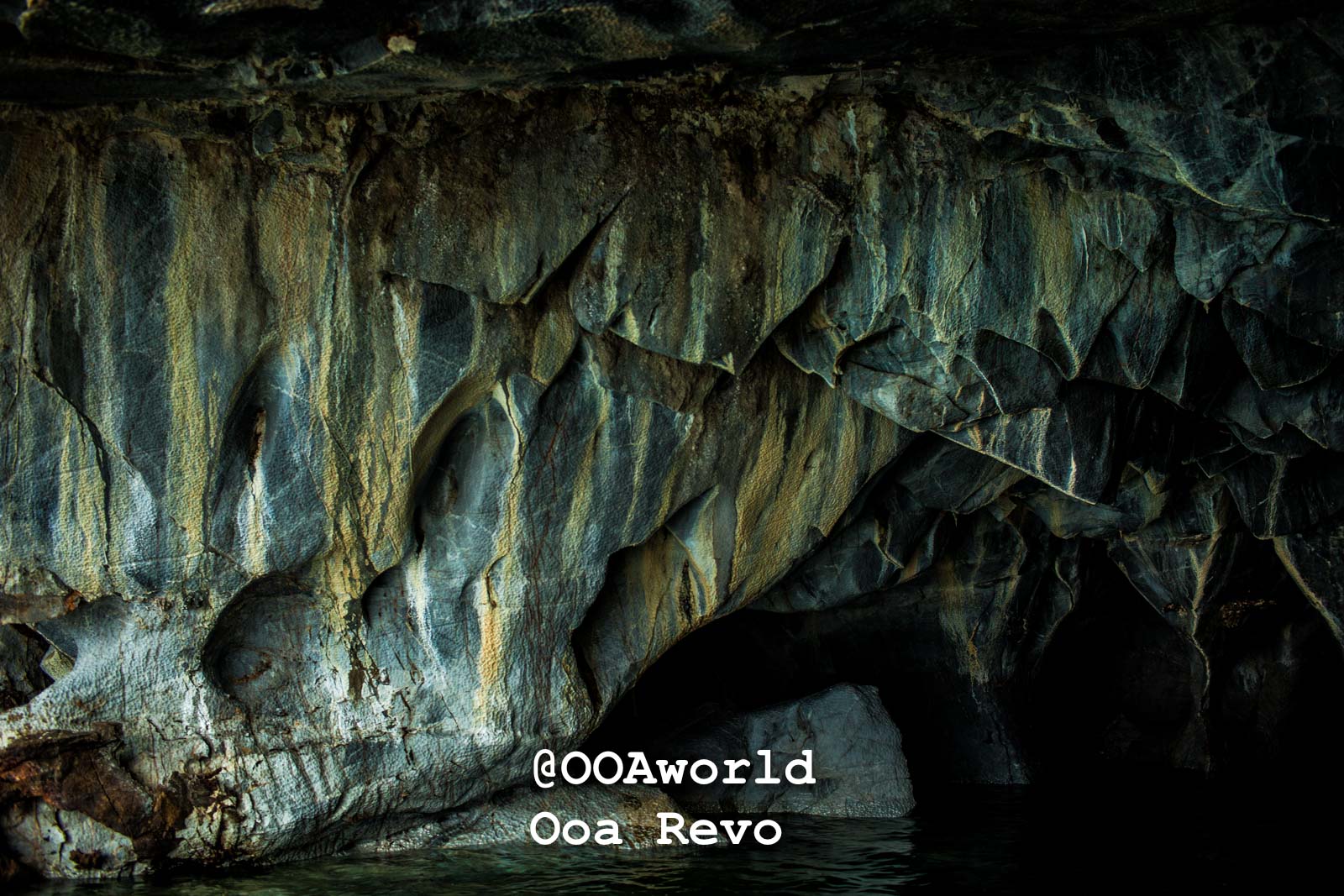 Puerto Rio Tranquilo Textures 1 Puerto Rio Tranquilo OOAworld marble cave texture intricate rock patterns Photo OOAworld