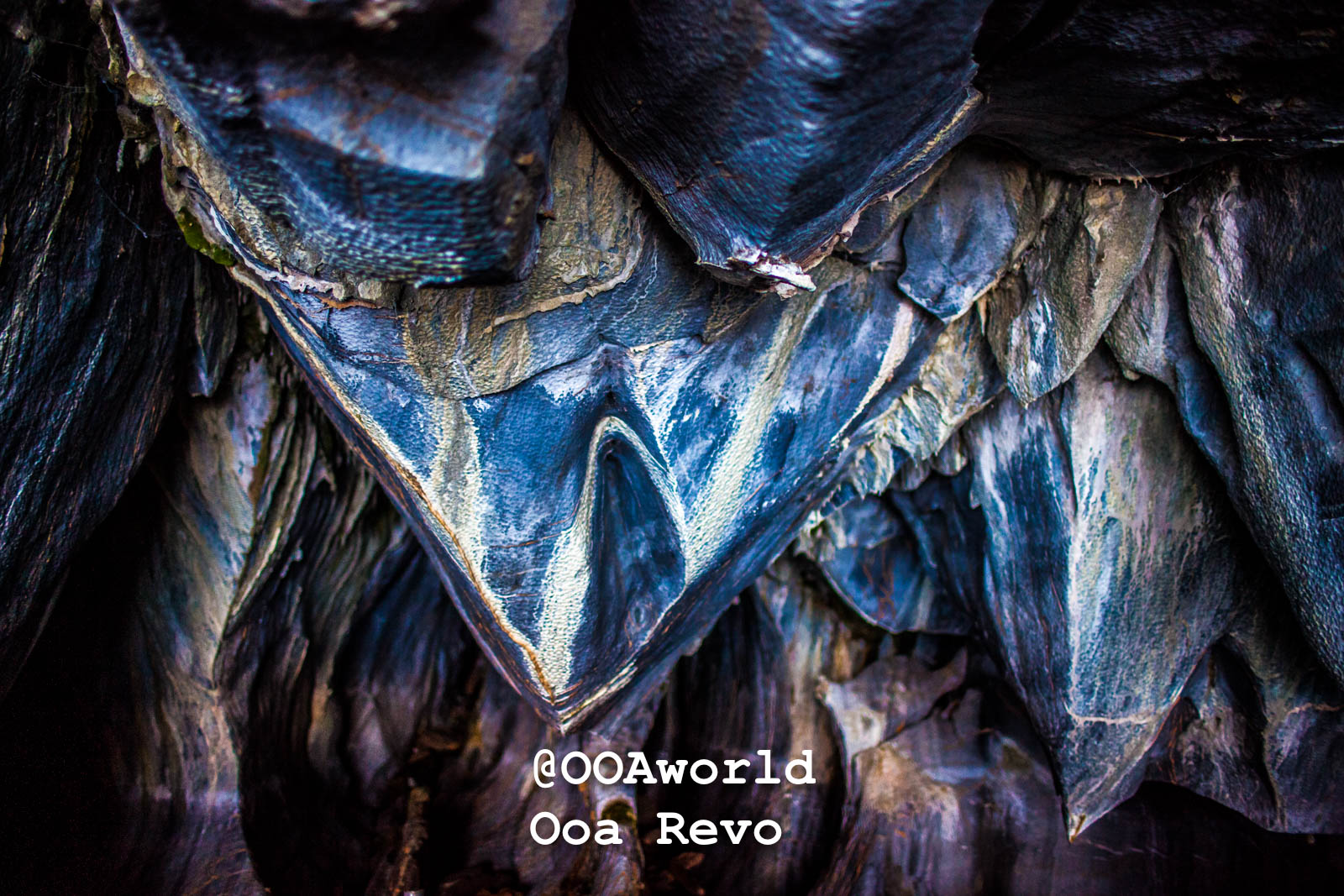 Puerto Rio Tranquilo Textures 1 Puerto Rio Tranquilo OOAworld abstract blue rock formation Photo OOAworld