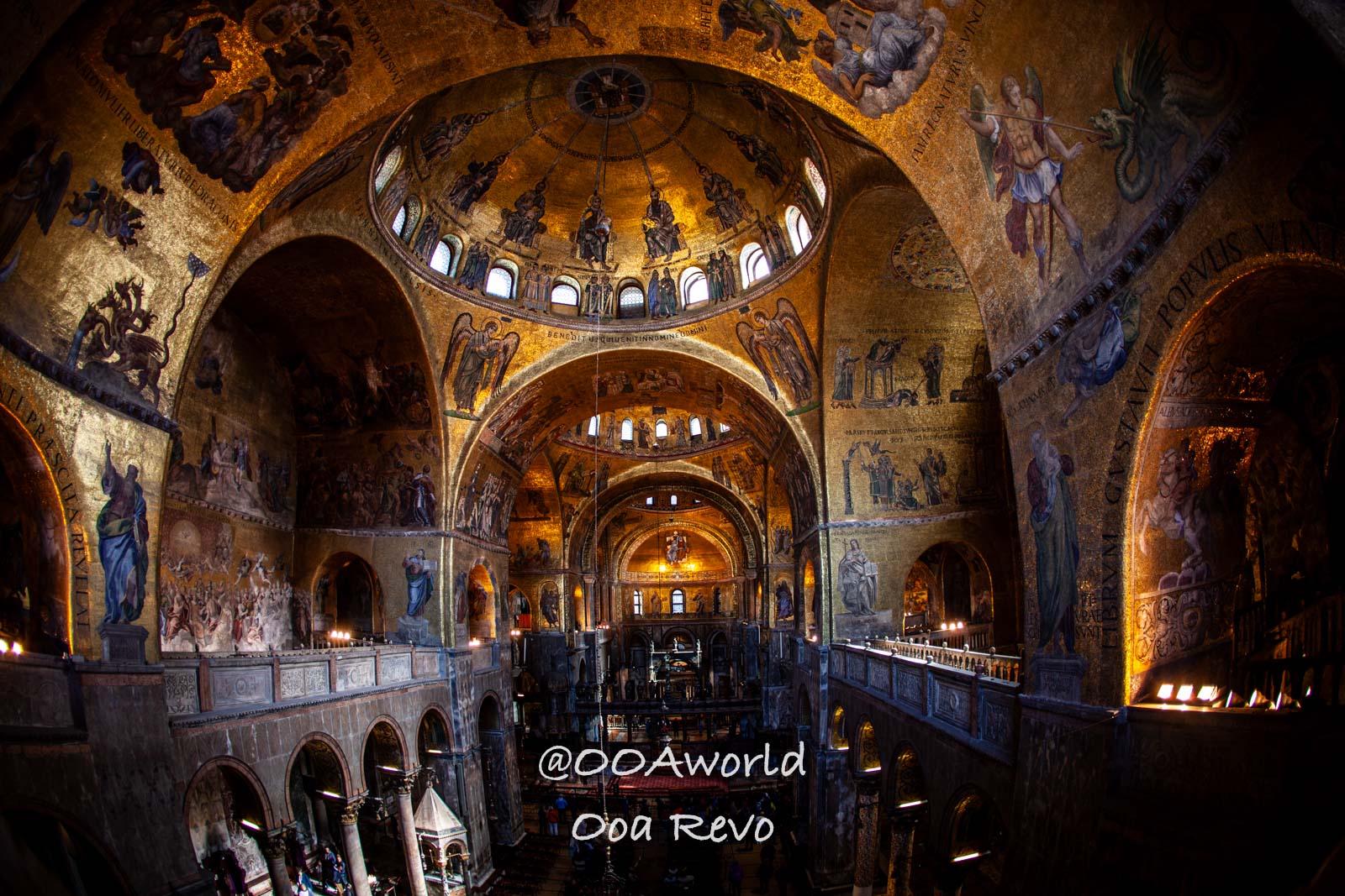 Venice Italy Stunning interior of a historic cathedral with golden mosaics Photo OOAworld