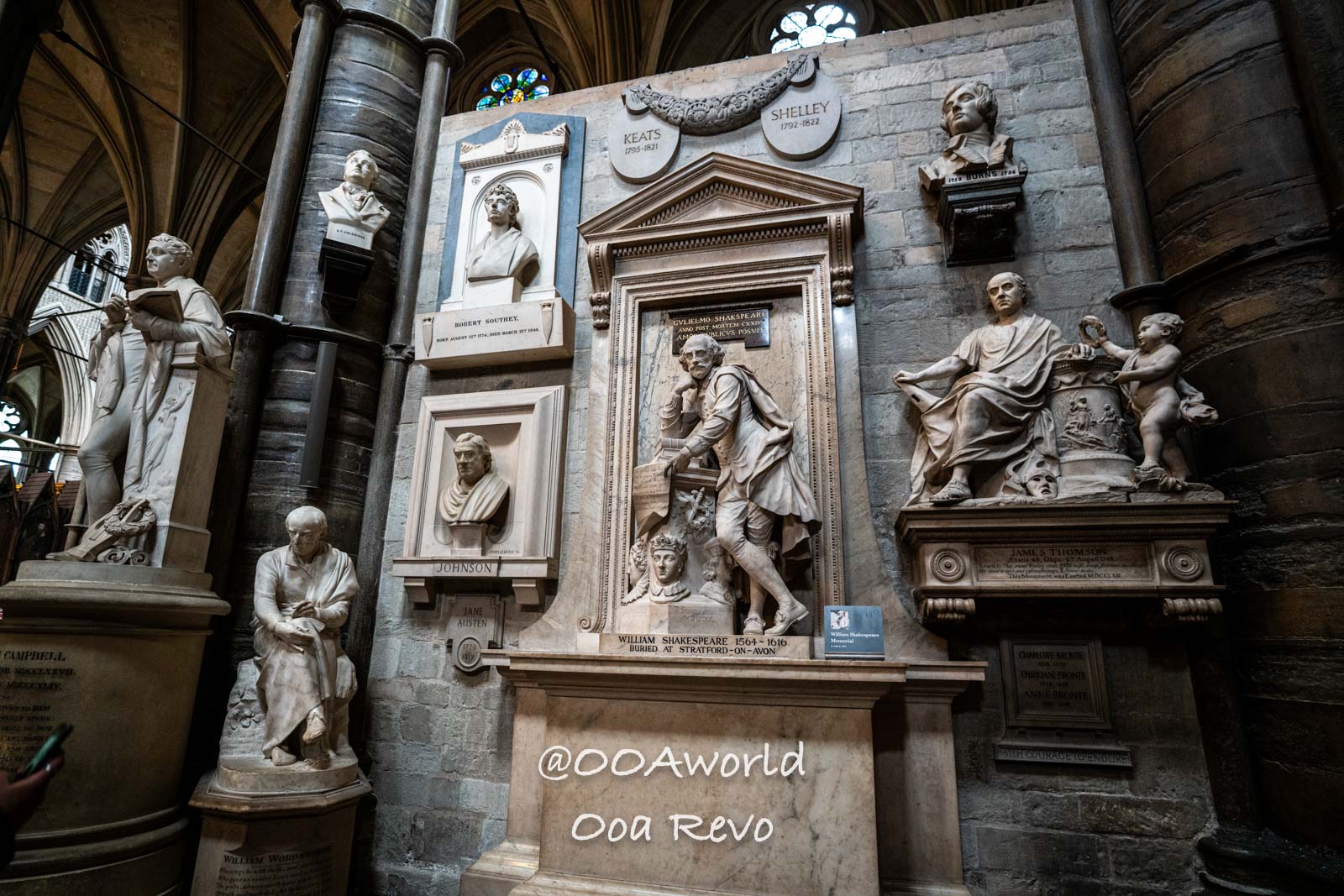 Westminster Abbey London westminster abbey poets corner statues Photo OOAworld