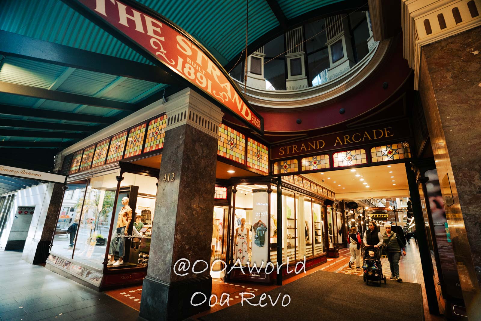 Strand Arcade Sydney historic shopping center Photo OOAworld Entrance of Strand Arcade Sydney historic shopping center Photo OOAworld
