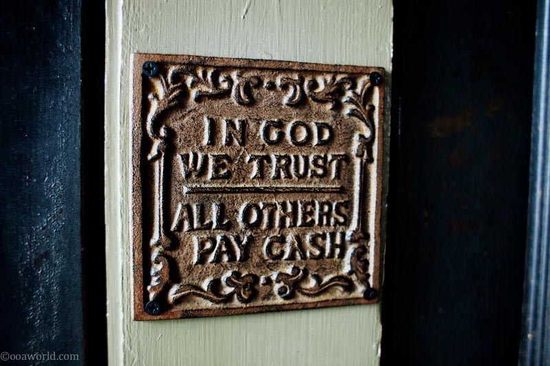 Photos Atlanta Athens in God We Trust All Others Pay Cash USA road trip photo ooaworld